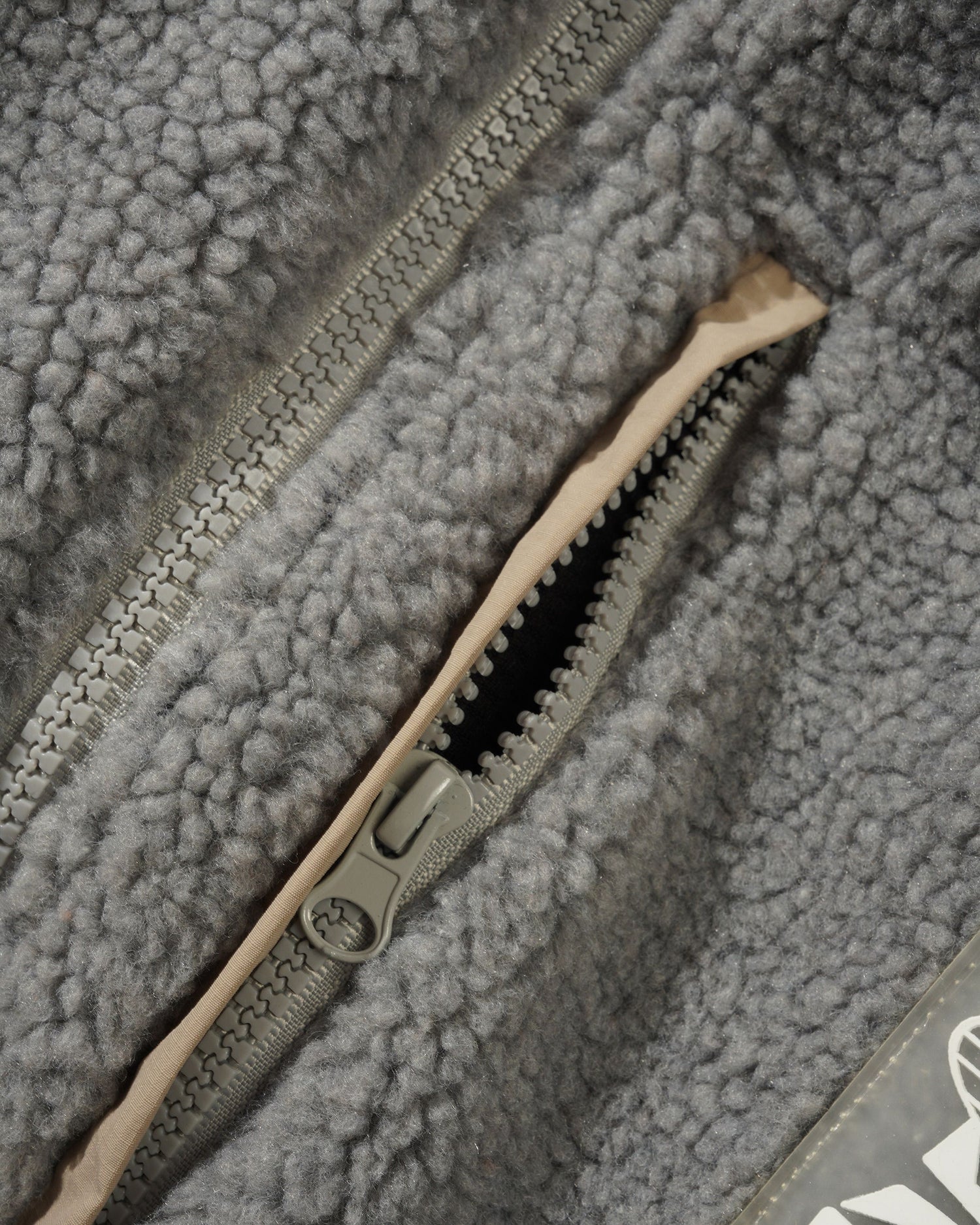 Terrain Highpile Jacket, Grey